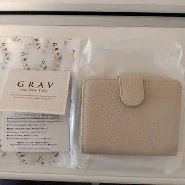 GRAV 베이지 이단 접이식 지갑