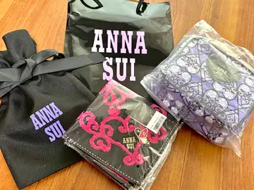 ANNA SUI 하트&로즈 스퀘어 파우치
