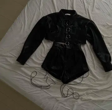 Melt the lady leather like jacket 셋업