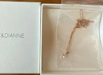 PINKY & DIANNE 골드 목걸이