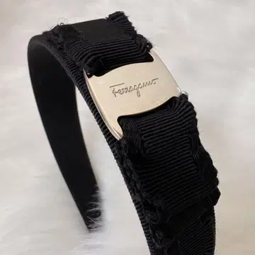 Ferragamo 머리띠