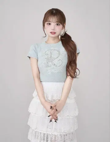 DR 비쥬 플라워 니트탑