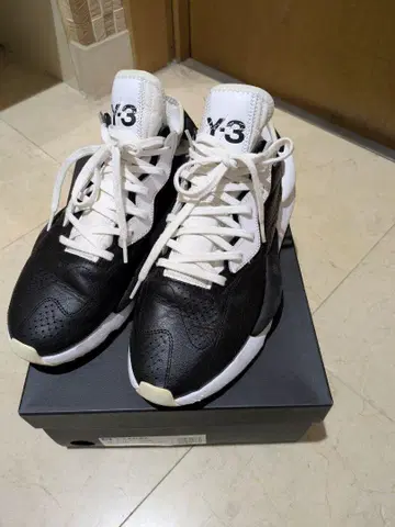 Y-3 KAIWA 스니커즈 사이즈 28.5cm