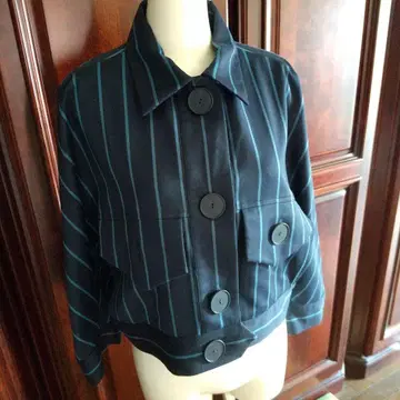 COP.COPine 네이비와 파랑 스트라이프 자켓 42000엔