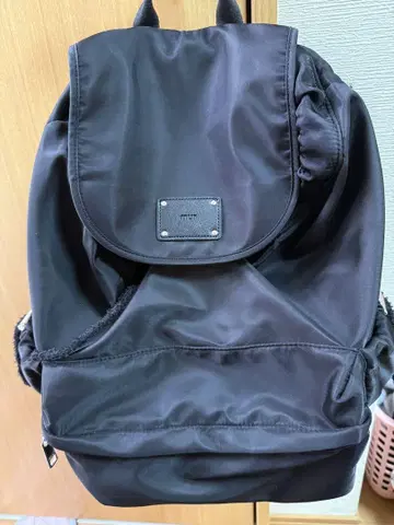 mur Fluffy 스트링 백팩