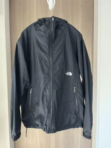 THE NORTH FACE 블랙 컴팩트 자켓