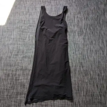 룰루레몬 속건성 무릎 위 원피스 6 블랙