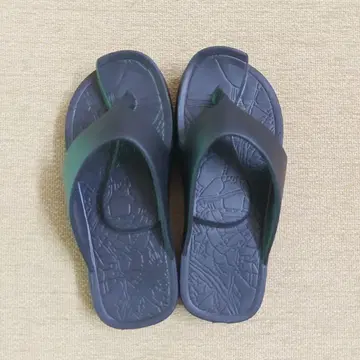 라쿠바키 샌들 새상품급 라쿠바키 이지 샌들 2M 블랙