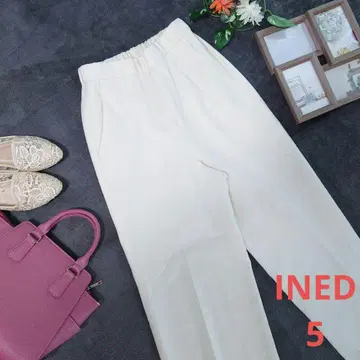 INED 테이퍼드 팬츠 (XS 상당) 화이트 / (주)플랑드르