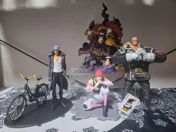 ONE PIECE / 원피스 / 검은 수염 / 티치 묶음 판매