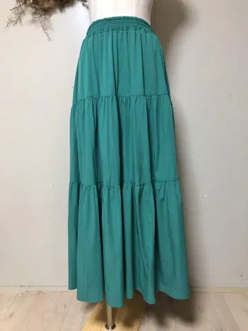 UNFILO 스커트 XL 사이즈 새상품급