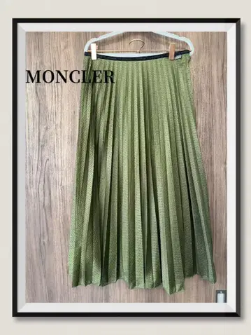 MONCLER 그린 플리츠 스커트 40