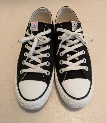 CONVERSE 블랙 스니커즈