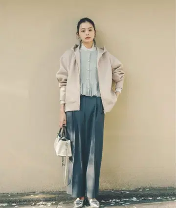 NATURAL BEAUTY BASIC 메탈 버클 와이드 팬츠
