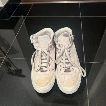 JIMMY CHOO 하이컷 스니커즈 화이트