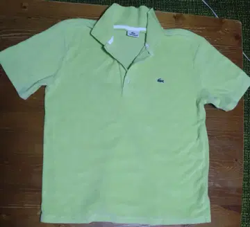 LACOSTE 라임 그린 피케 셔츠 타월 원단 구제 의류