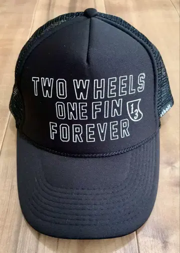schott샷 TWO WHEELS ONE FIN FOREVER 캡