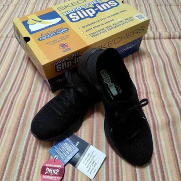 SKECHERS 핸즈프리 Slip-Ins 블랙 스니커즈 24.5cm