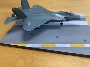 1/72 스케일 전투기 프라모델 J-35