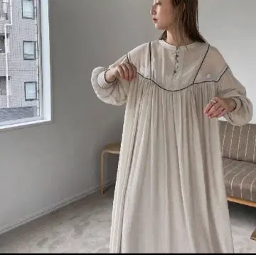 sheer shoulder contrast piping 2way OP