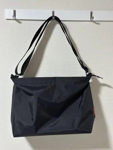 맨해튼 포티지 숄더백