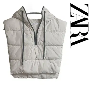 ZARA 다운 베스트 숏 기장 화이트 베이지