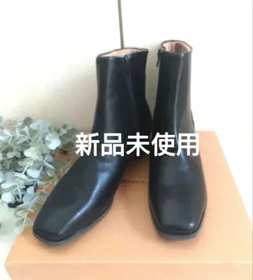 [ 미사용 새상품 ] 블랙 지퍼 숏부츠 LL 24.5~25cm