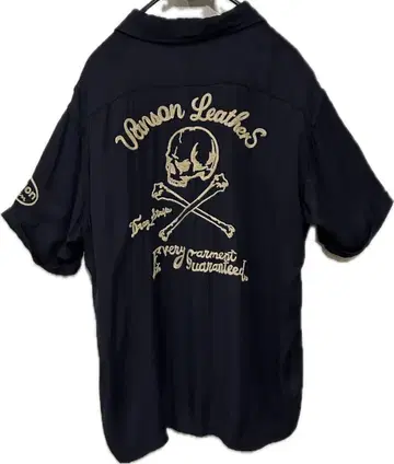 VANSON 스컬 크로스본 자수 레이온 오픈 카라 셔츠 XL