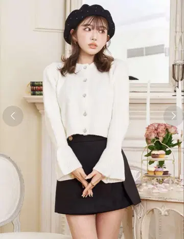 Darich (다리치) 비쥬 버튼 로우 게이지 가디건