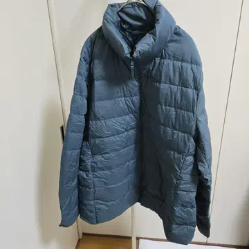 유니클로 UNIQLO 그린 울트라 라이트 다운