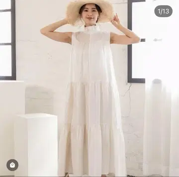 miele 하이넥 슬리브리스 롱 원피스 화이트