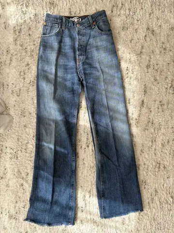 REDONE 부츠컷 데님 옅은 파랑 데미지 가공