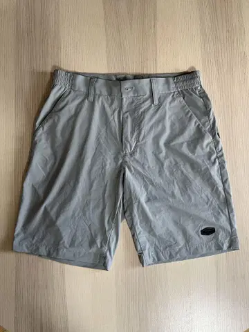 Callaway 그레이 숏팬츠