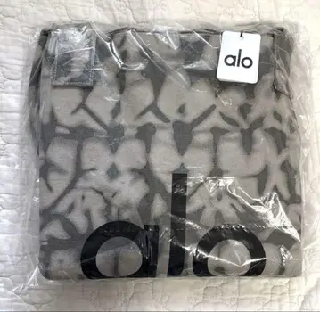 택 포함 새상품! alo yoga 애로우요가 타이다이 패턴 토트백 대용량
