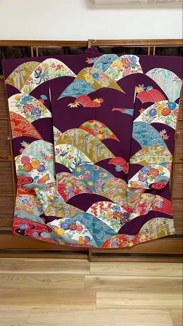 후리소데 기모노 보라색 홍형 길상 무늬 H111