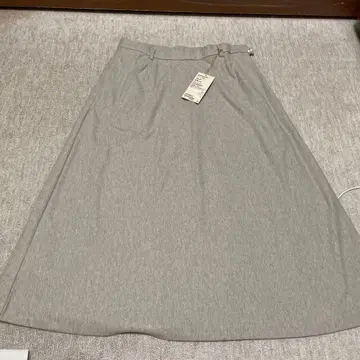 스트레치 기모 플레어 스커트 L 사이즈 베이지 가격 인하