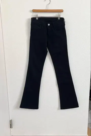 시마론 로우라이즈 부츠컷 청바지