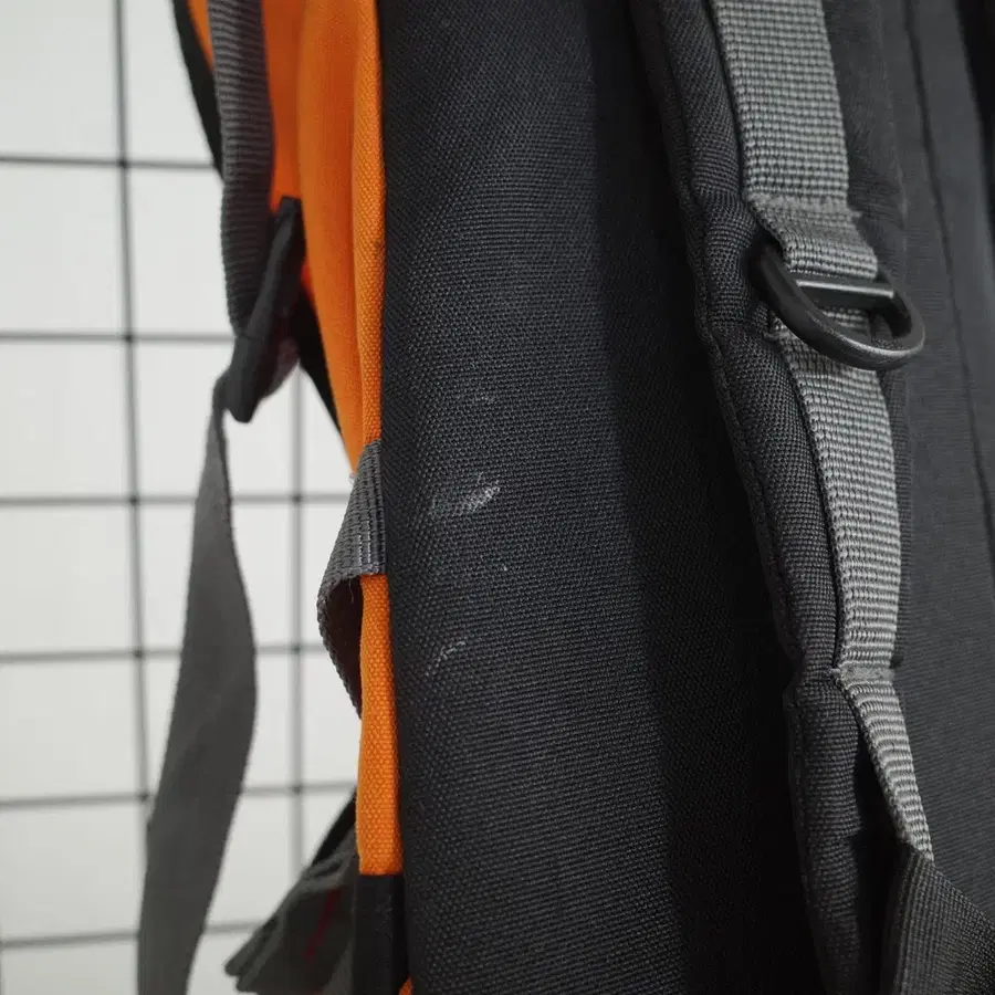 90's bitch skateboards backpack | Buy from Bunjang via Kfriday Proxy