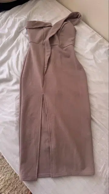 ASOS 원 숄더 베이지 원피스