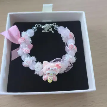 귀여운 핑크 꽃 모티브 팔찌