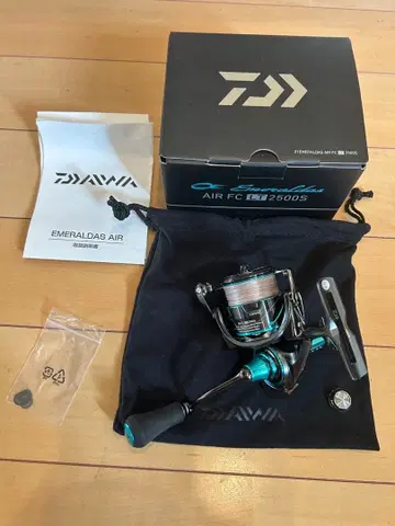 Daiwa Emeraldas Air FC 2500S 스피닝 릴