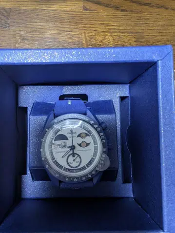 10/7 판매 시작 Swatch MISSION TO EARTHPHASE