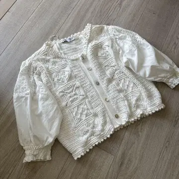 ZARA 가디건 뽕긋 소매 레이스 숏 기장