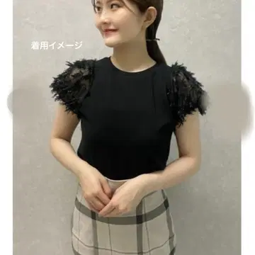SNIDEL 블랙 프릴 반팔 티셔츠
