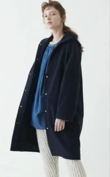 투모로우랜드 MACPHEE 보아 라이너 포함 네이비 후드 코트 34