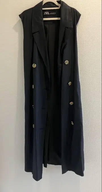컨디션 최상 ZARA 트렌치풍 베스트 (네이비)