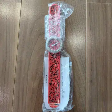 초레어 모모타 카나코 Watchitude 손목시계
