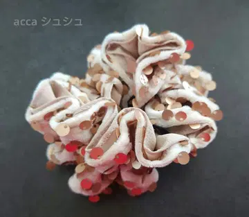 미사용 새상품 acca 스팽글 스크런치