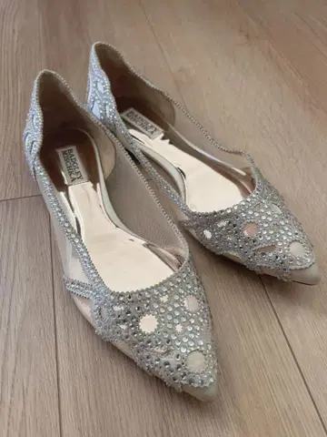 Badgley Mischka 비쥬 플랫슈즈