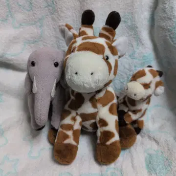 기린과 코끼리 봉제 인형 세트